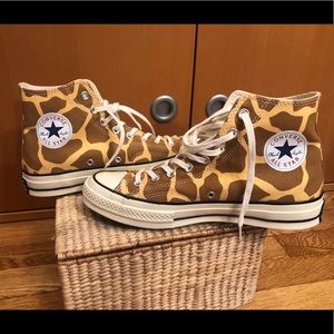 Converse Hi Top Unisex Giraffe 🦒 Print